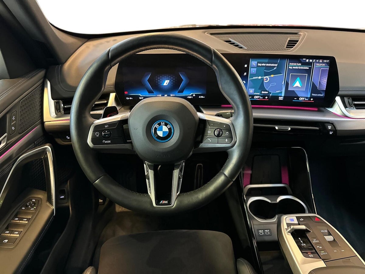 BMW iX1 xDrive30 M-Sport billede 9