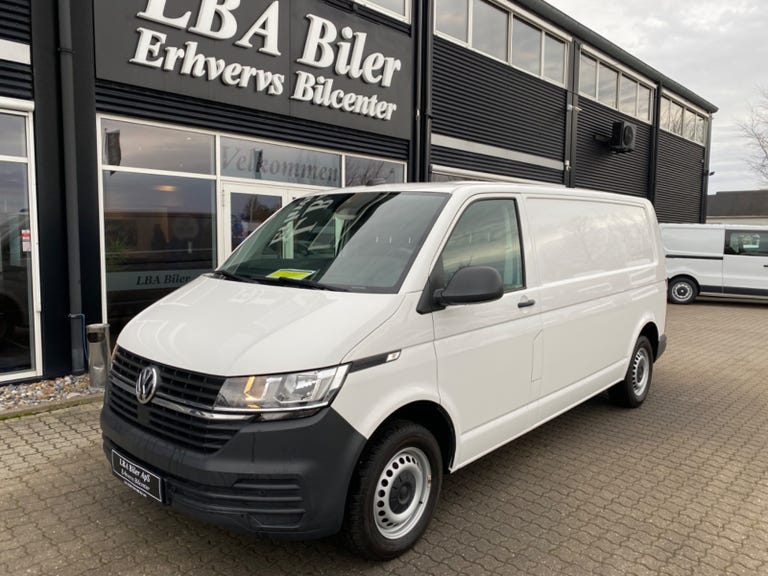 VW Transporter TDi 110 Kassevogn lang