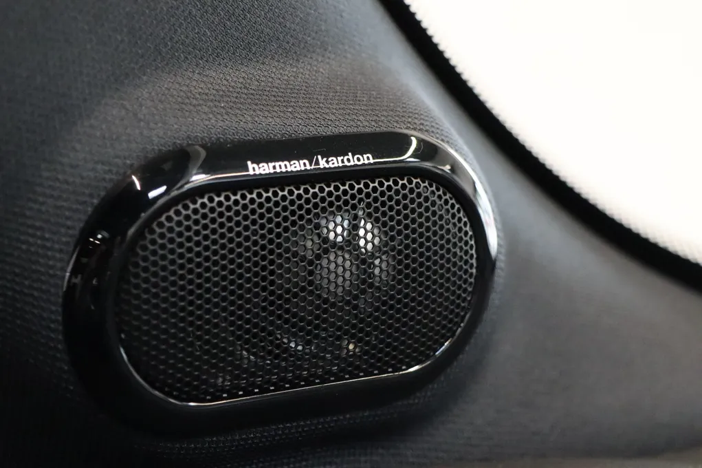 MINI Cooper SE Yours Trim