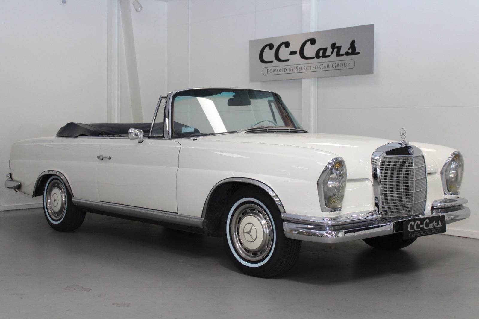 Mercedes-Benz 220 SE 2,2 Convertible
