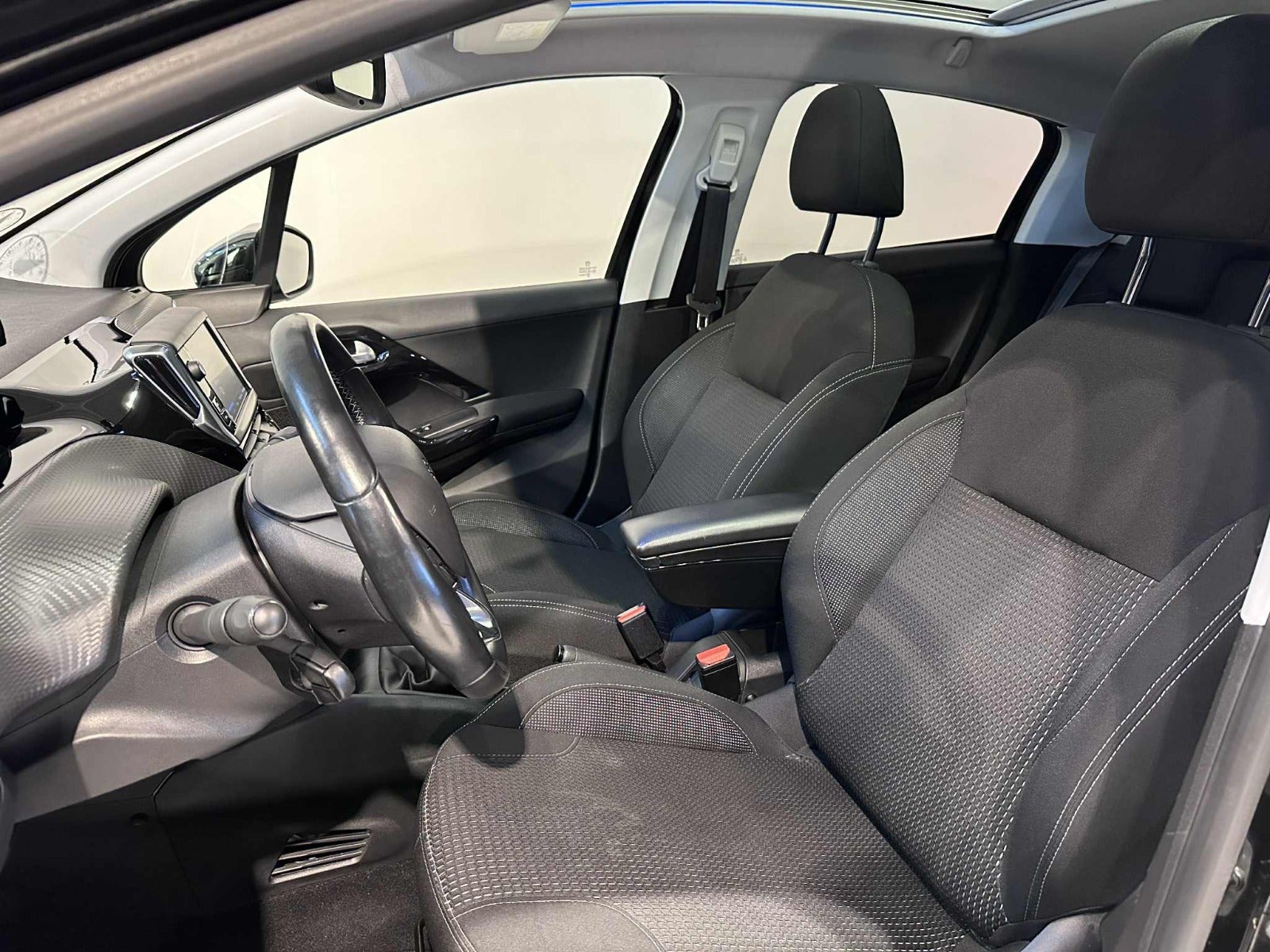 2018 Peugeot 208