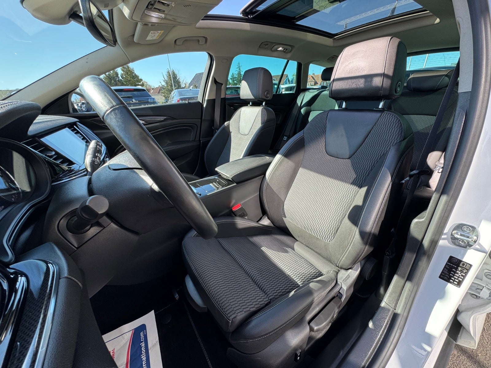 Billede af Opel Insignia 2,0 CDTi 170 Dynamic Best Line Sports Tourer