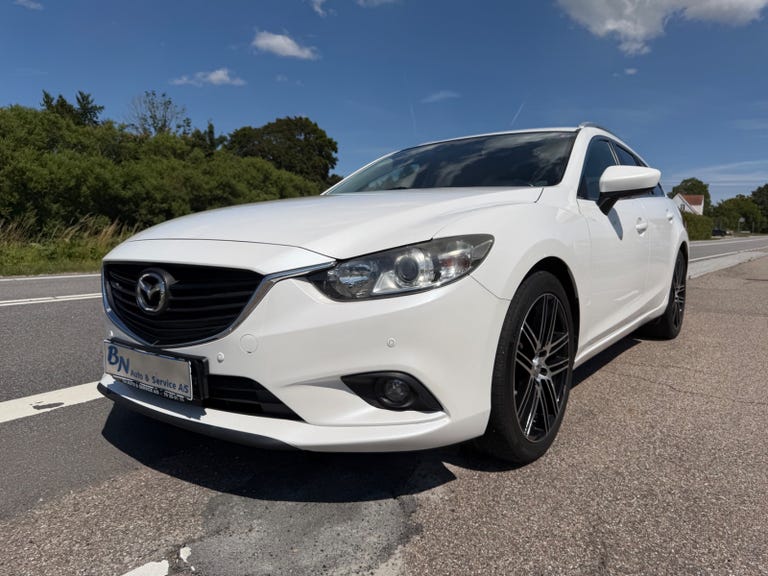 Mazda 6