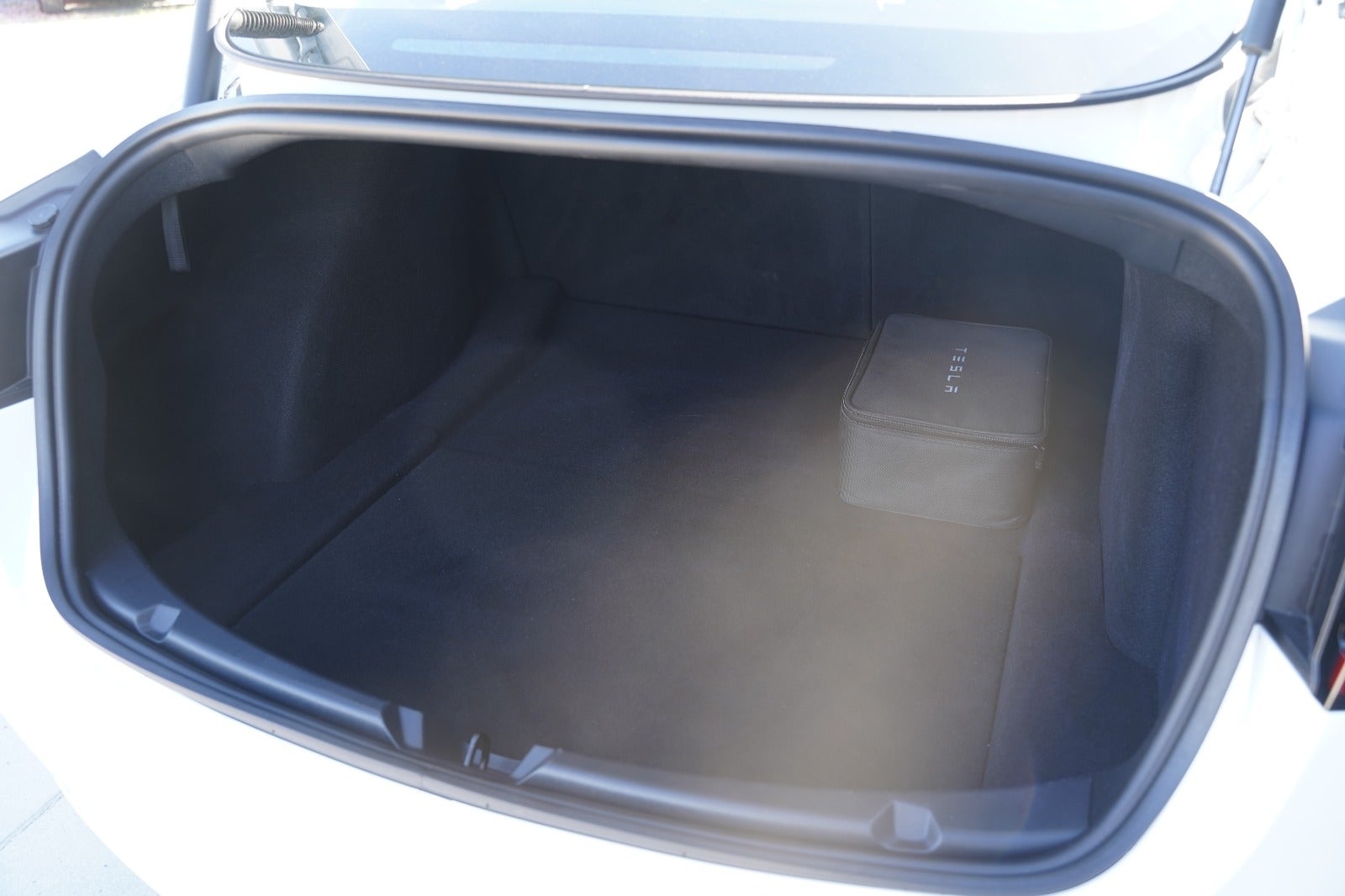 Billede af Tesla Model 3  RWD