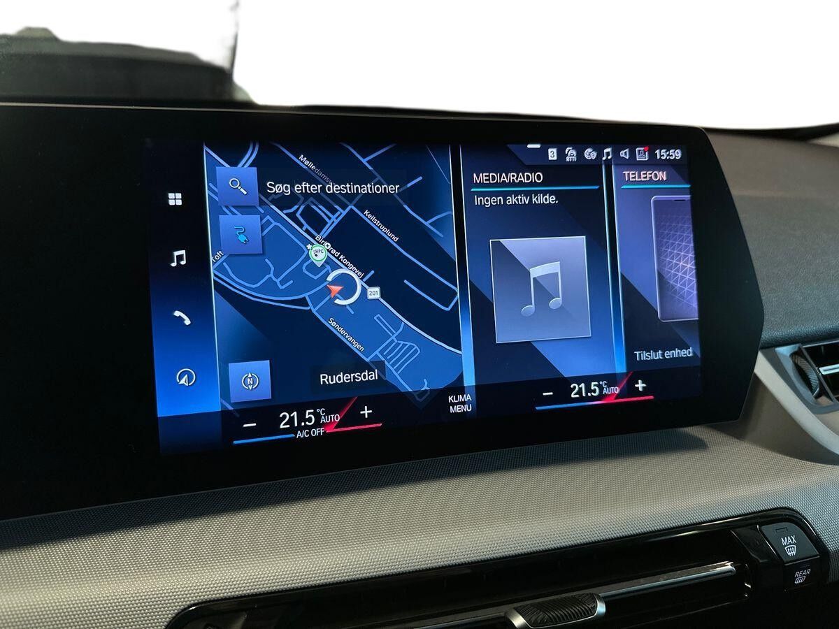 BMW iX1 xDrive30 billede 11