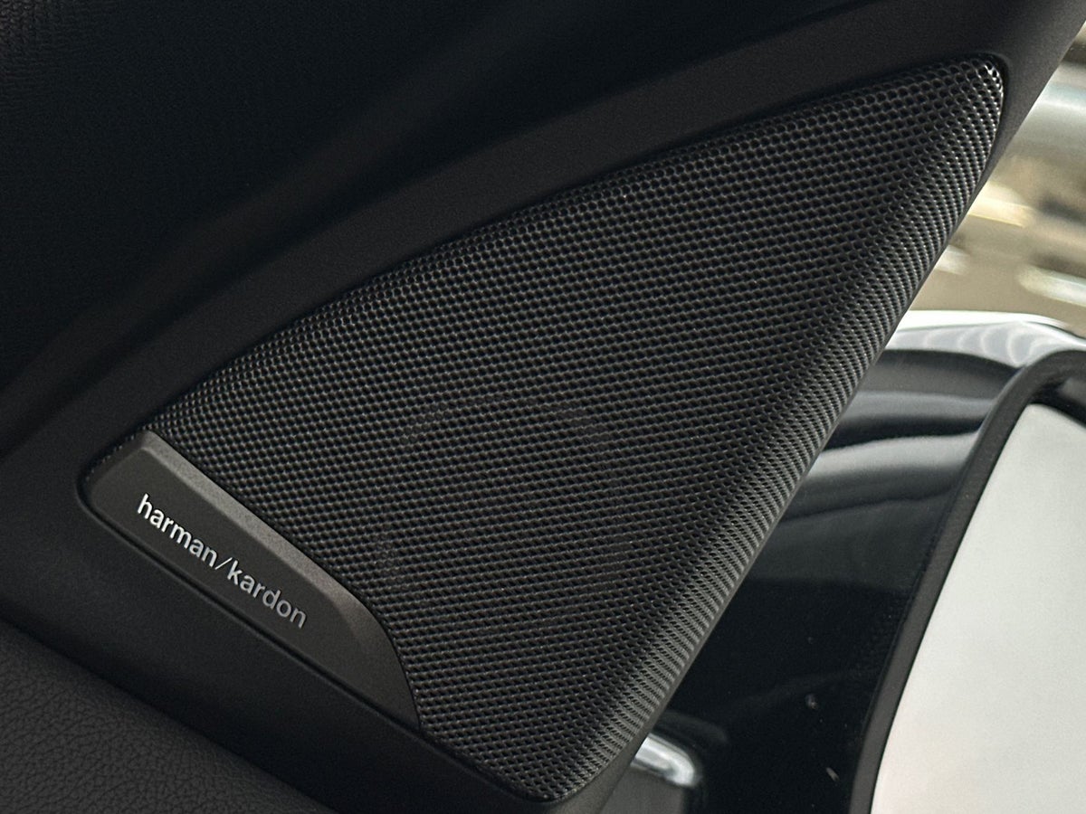 BMW iX3 Charged Plus billede 22