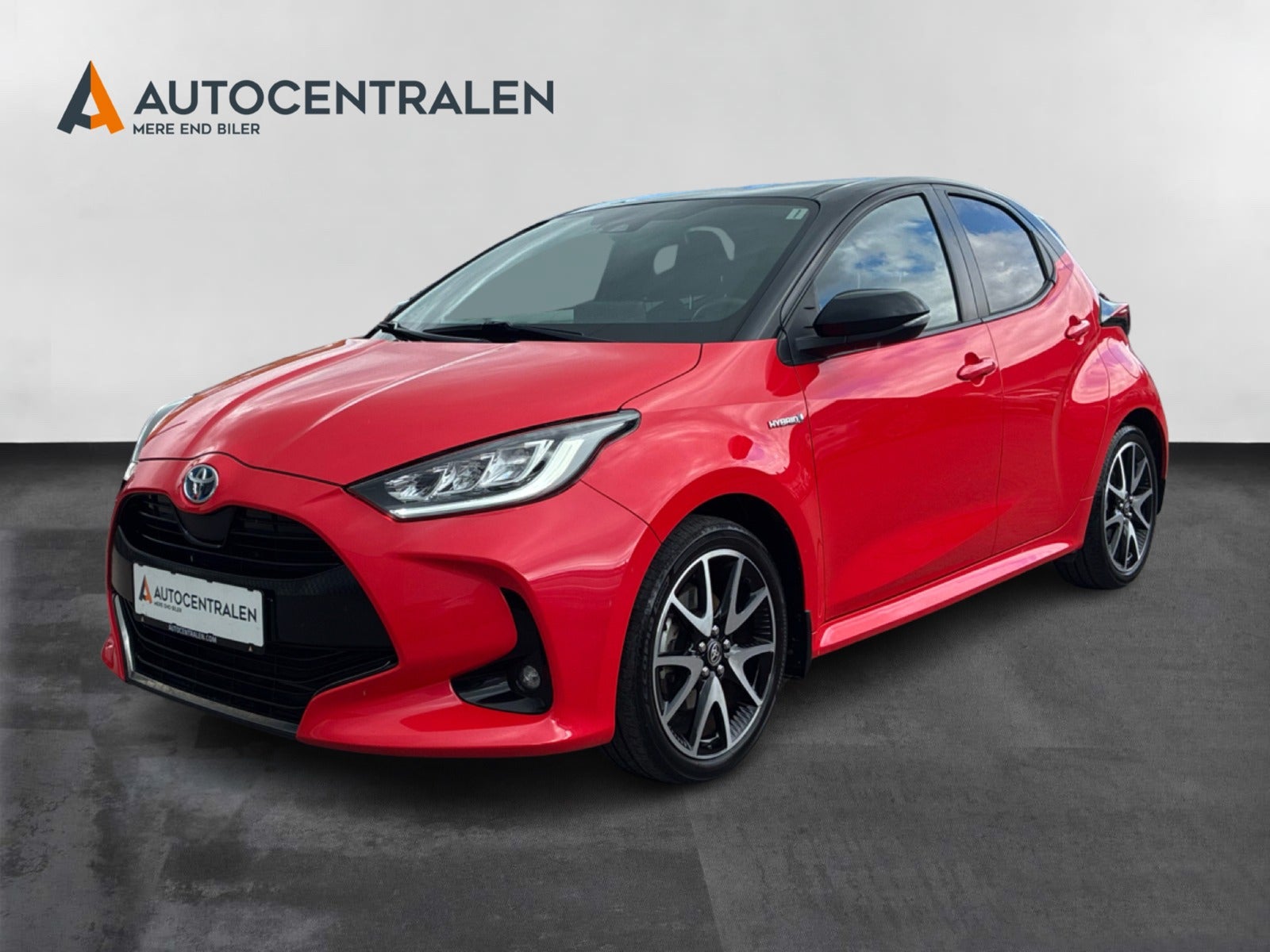 Toyota Yaris Hybrid H3 Premier Edition e-CVT