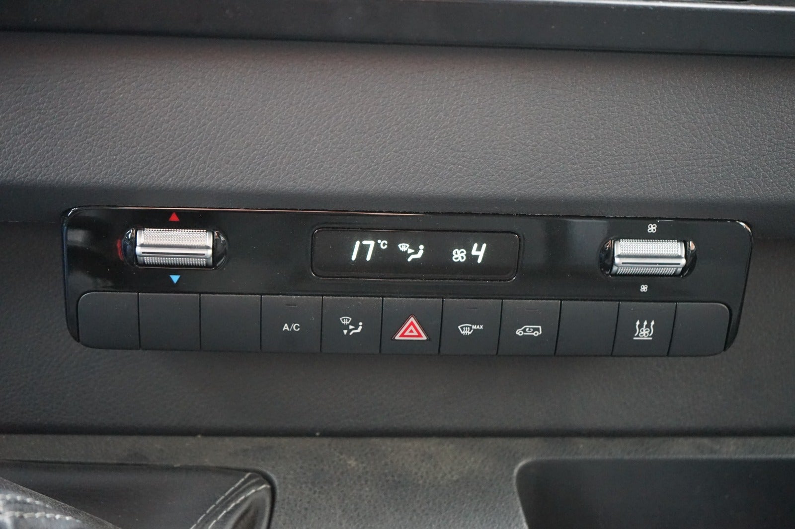 Billede af Mercedes Sprinter 316 2,2 CDi Alukasse m/lift