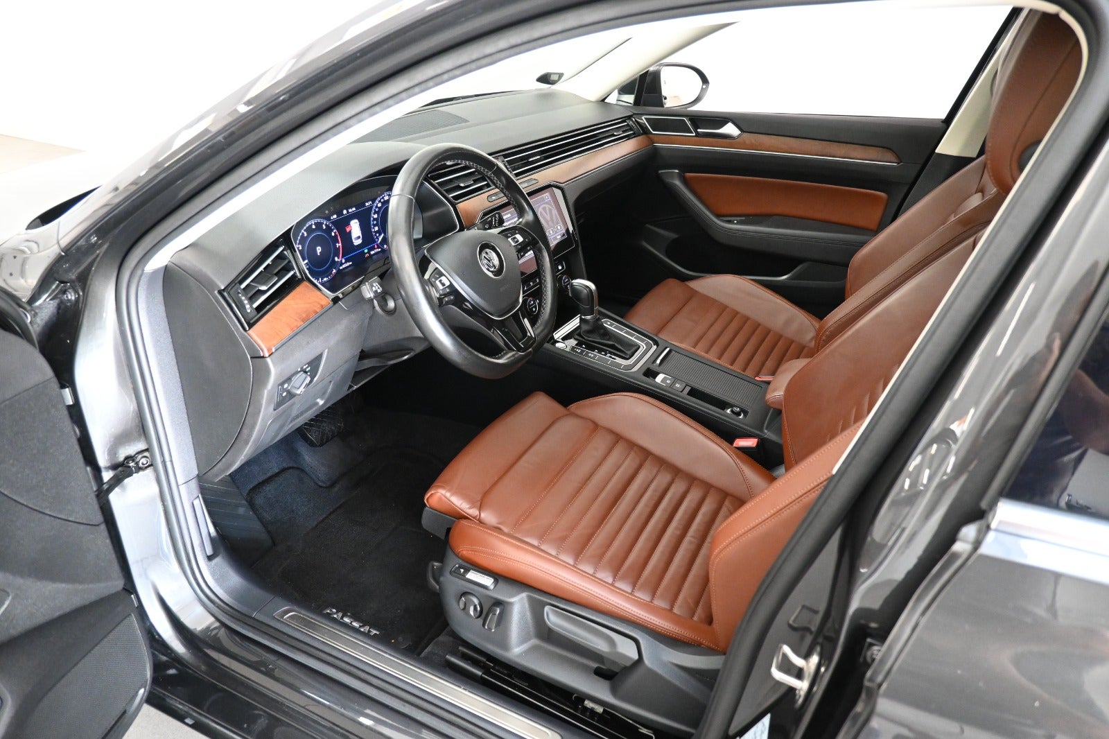 VW Passat TSi 150 Highline Premium Variant DSG