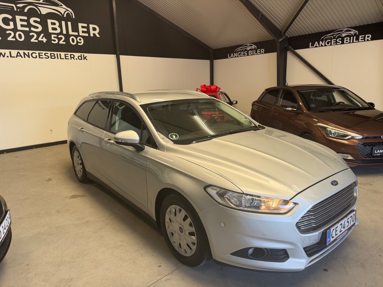 Ford Mondeo TDCi 120 Titanium stc. - billede 2