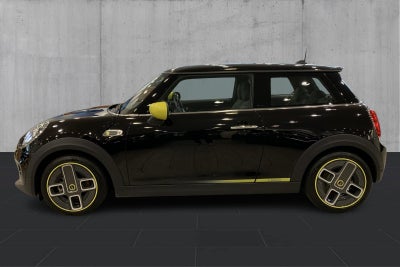 MINI Cooper SE Trim M Greenwich - 1