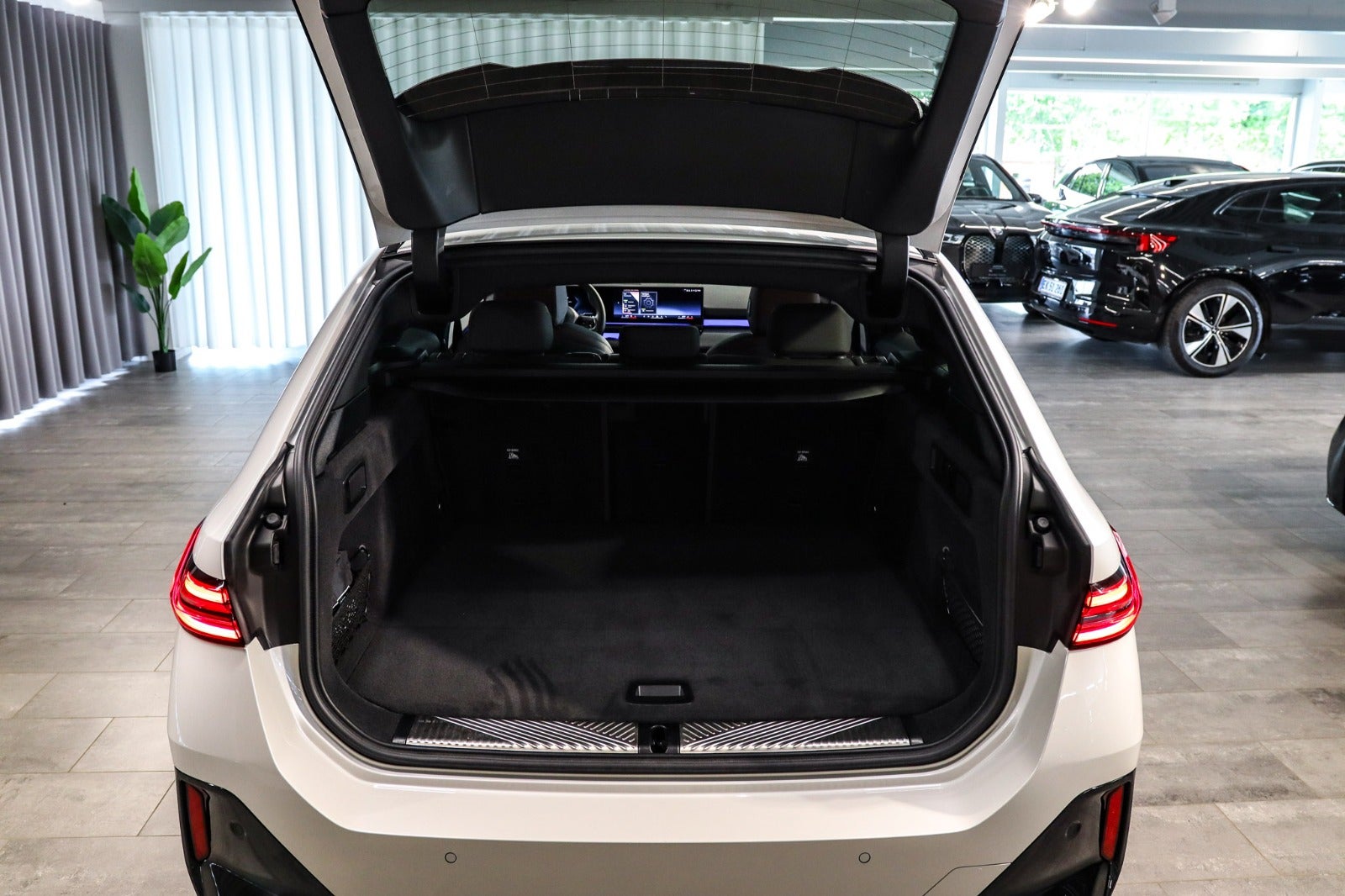 Billede af BMW i5  eDrive40 Touring M-Sport Pro