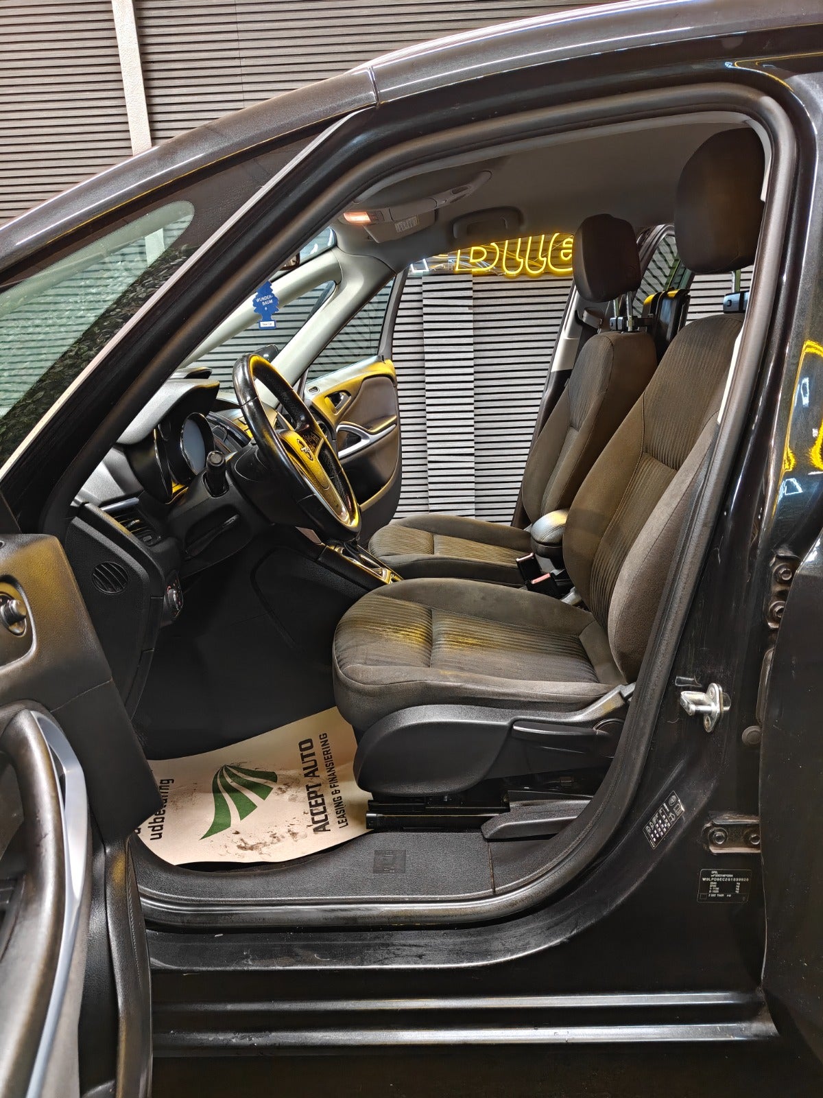 Billede af Opel Zafira Tourer 1,4 T 140 Innovation aut. 7prs