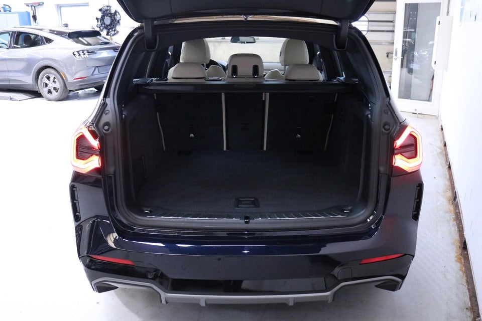 BMW iX3, Billede 4