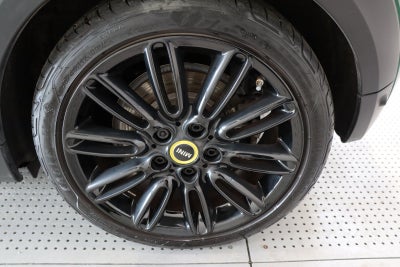 MINI Cooper SE Edition Premium Plus