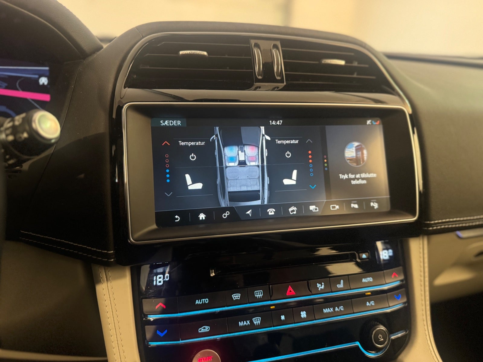 Jaguar – F-Pace