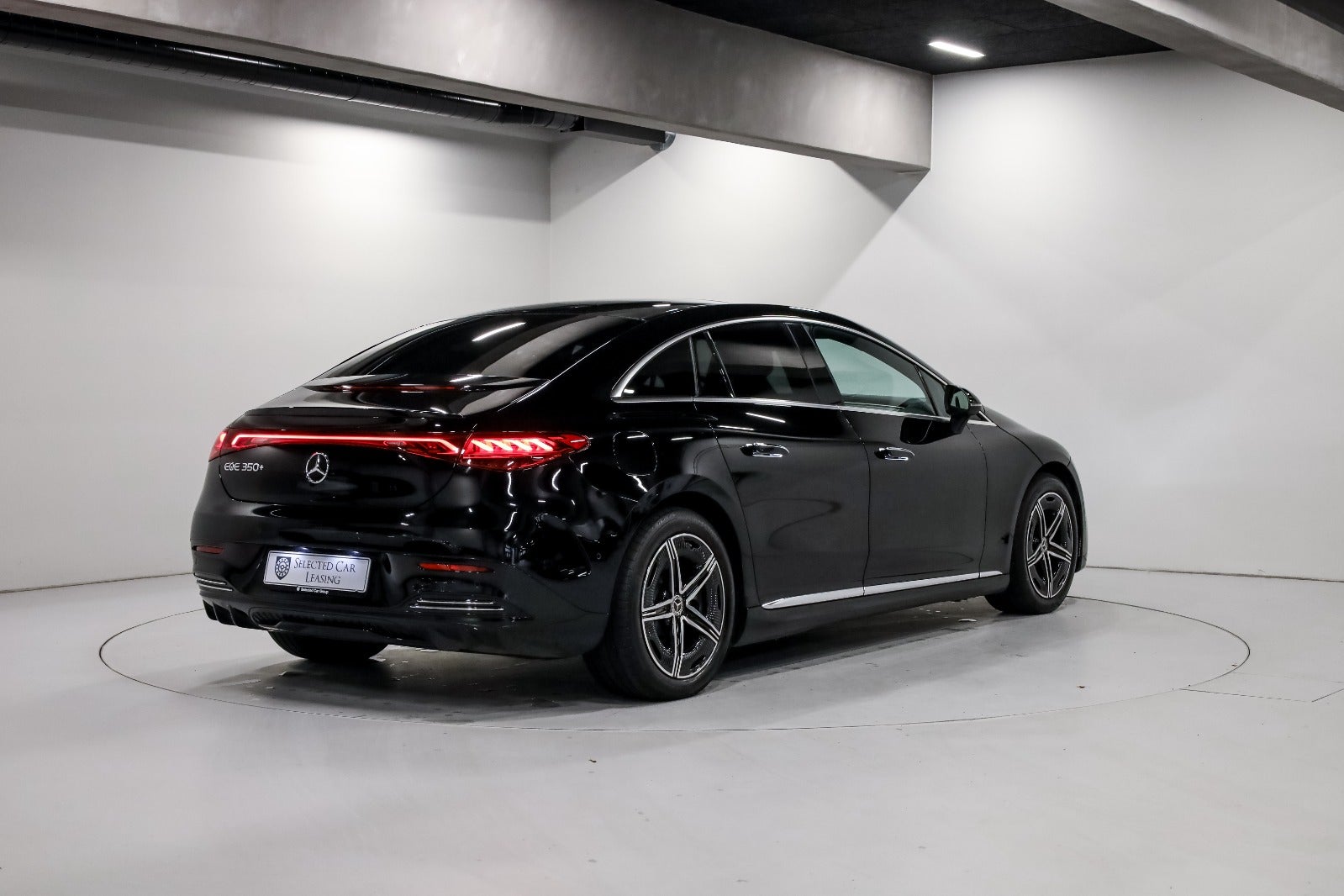 Mercedes-Benz EQE350+ AMG Line