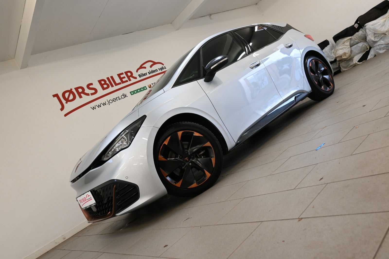 Cupra Born Dinamica Pack High
