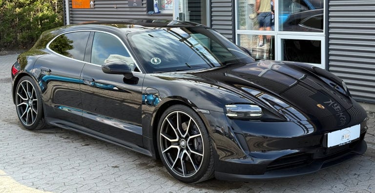 Porsche Taycan Performance+ Sport Turismo