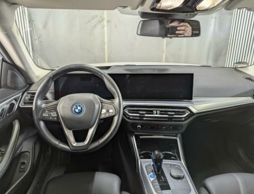 BMW i4 eDrive40