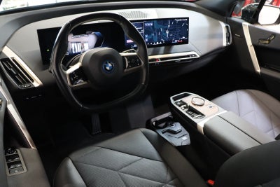 BMW iX xDrive40 Fully Charged Sport