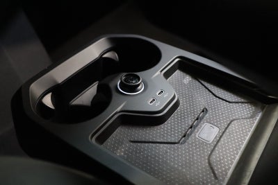 BMW iX xDrive40 Fully Charged