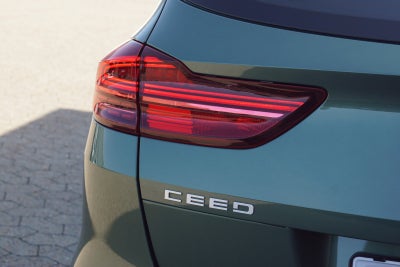 Kia Ceed PHEV Prestige SW DCT
