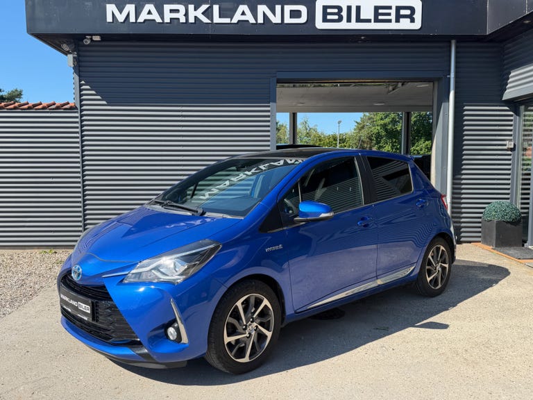Toyota Yaris Hybrid CHIC e-CVT