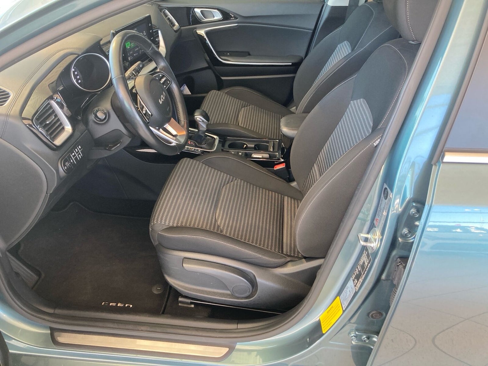 Kia Ceed PHEV Prestige SW DCT