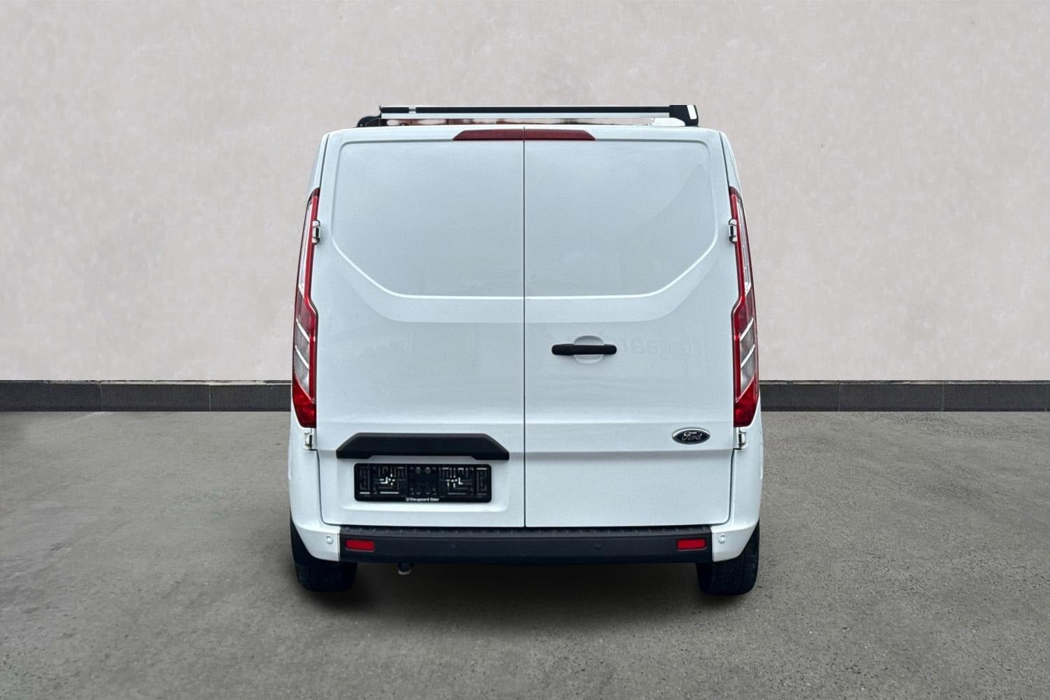 Billede af Ford Transit Custom 320L 2,0 TDCi 130 Trend