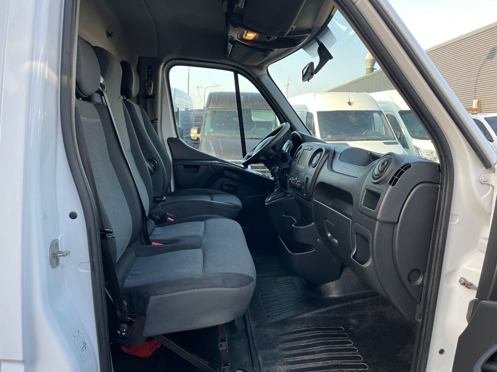 Billede af Renault Master III T35 2,3 dCi 130 L3 Chassis