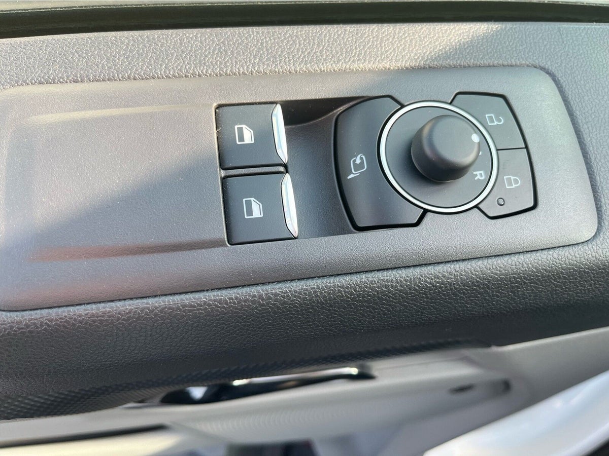 Ford E-Transit Custom 320S Sport billede 18