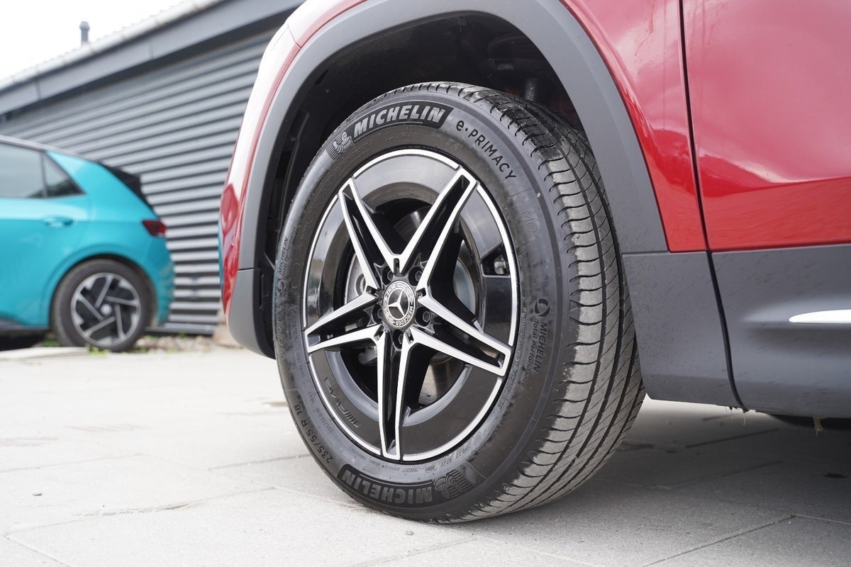 Billede af Mercedes EQB300  AMG Line 4Matic