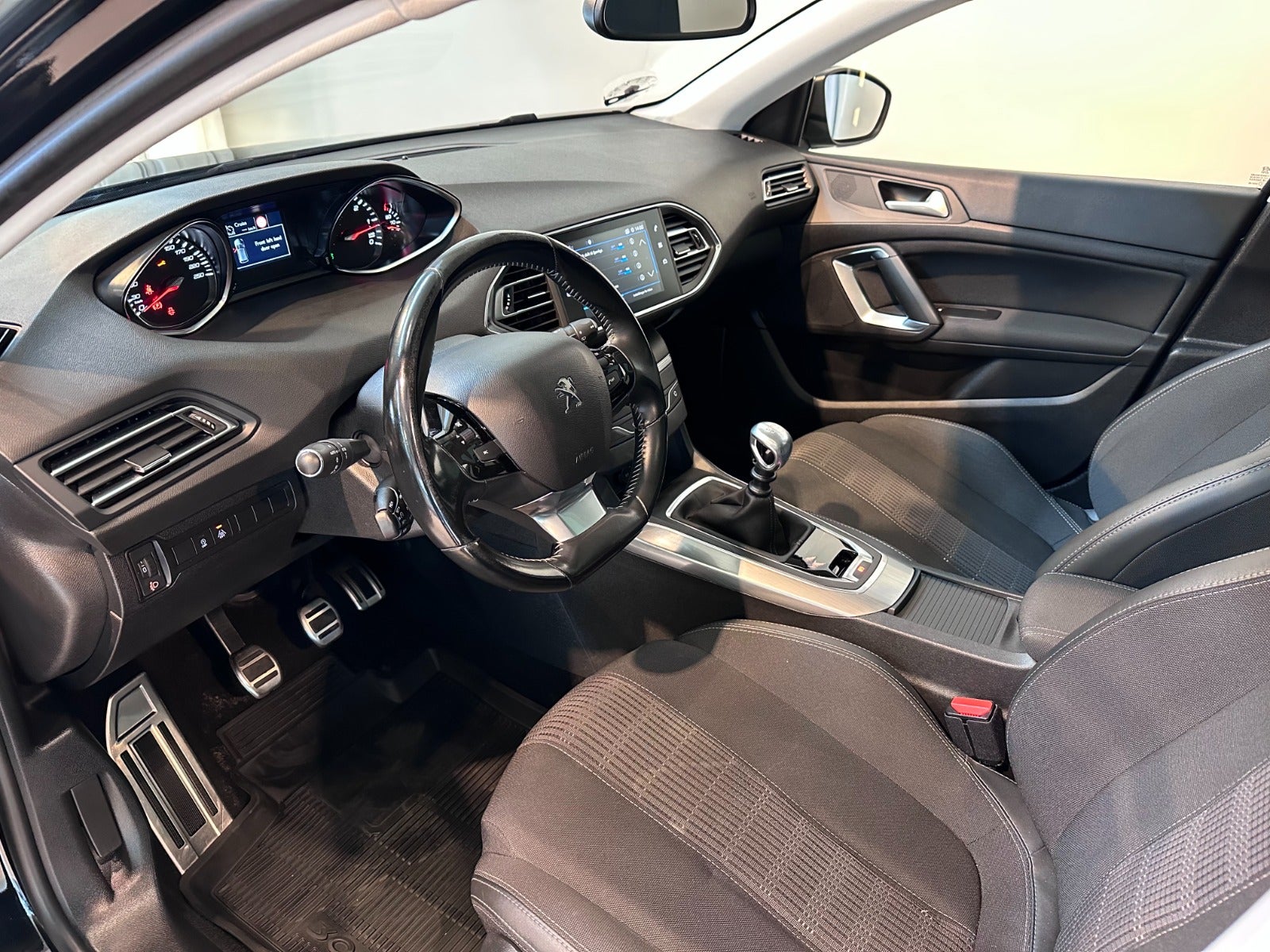 2018 Peugeot 308
