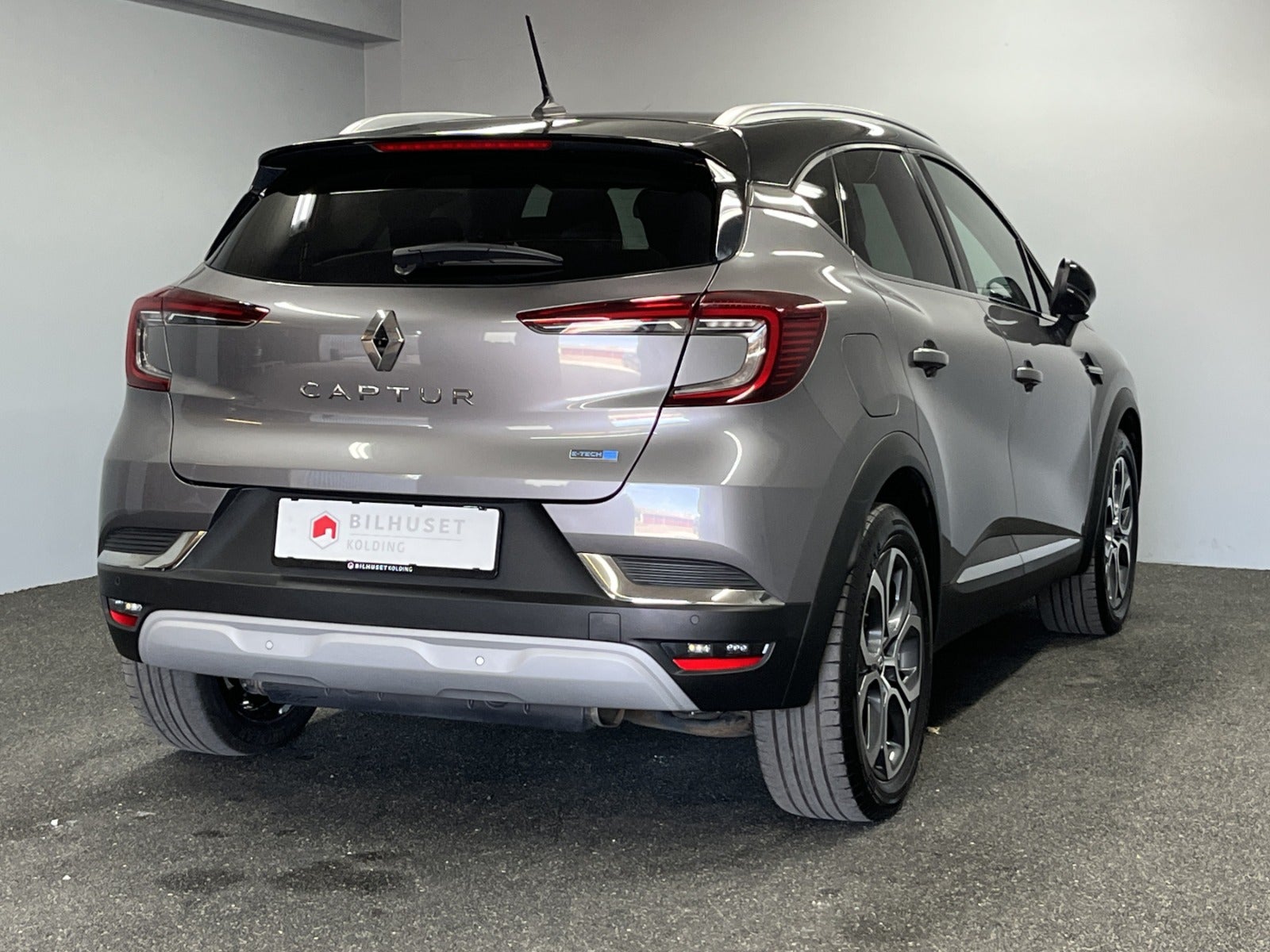 Billede af Renault Captur 1,6 E-Tech Intens