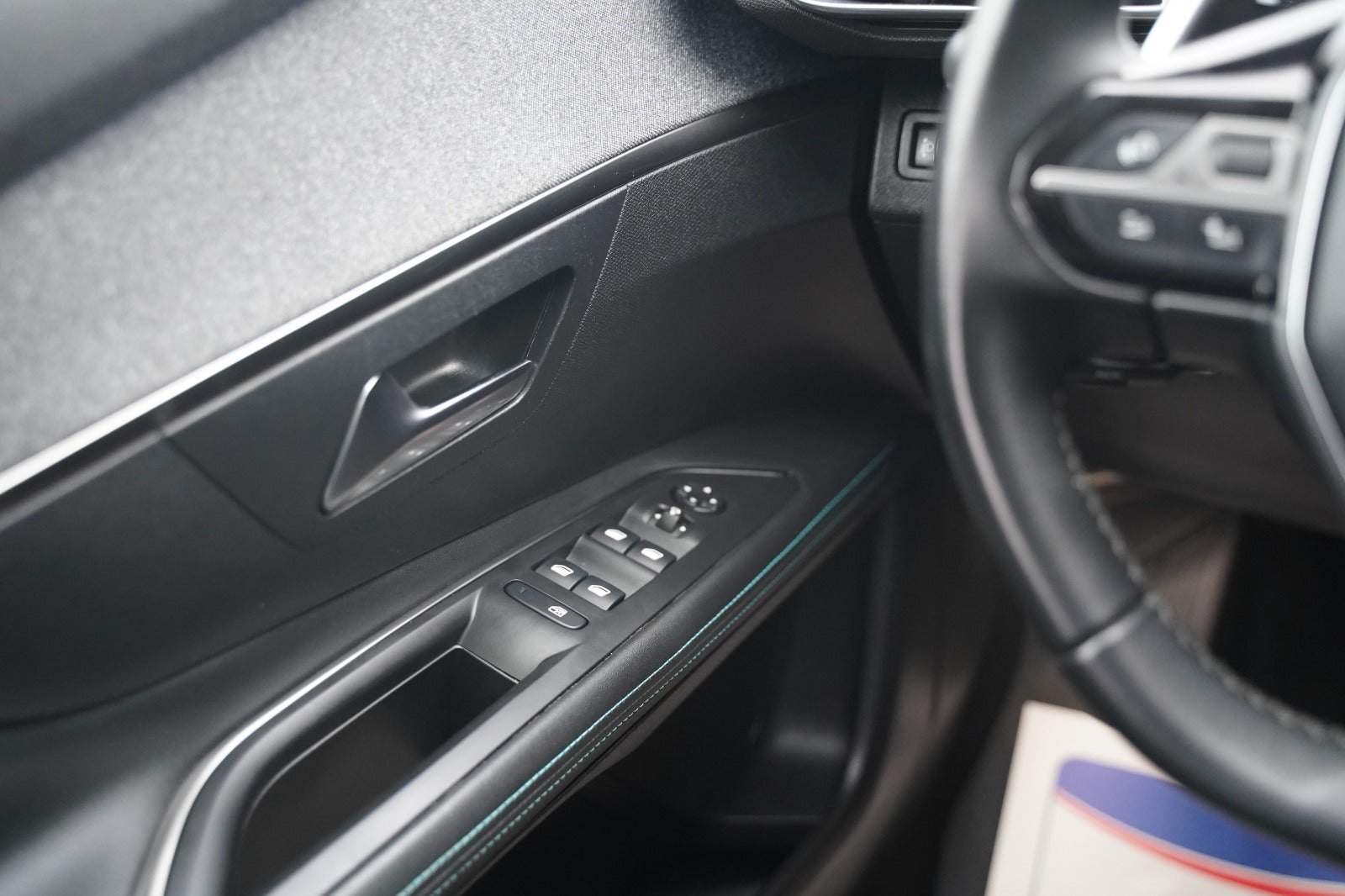 Billede af Peugeot 3008 1,6 Hybrid Allure Pack EAT8