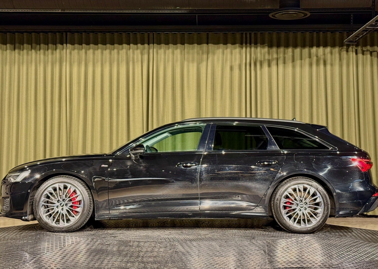 Billede af Audi A6 55 TFSi e Sport Prestige Avant quattro S-tr.