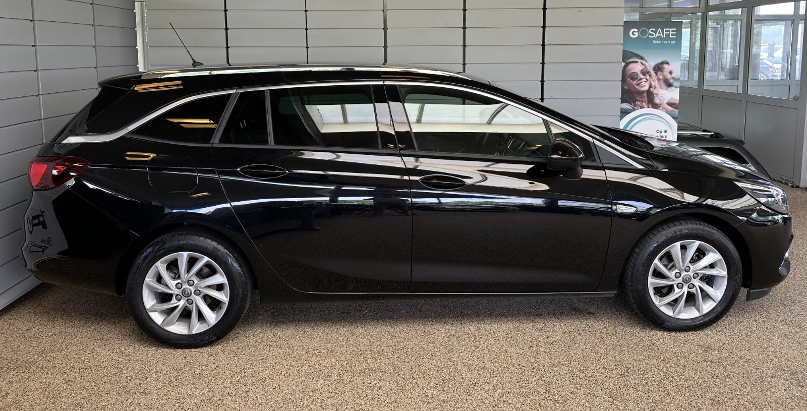 Opel Astra D 122 Elegance Sports Tourer aut.