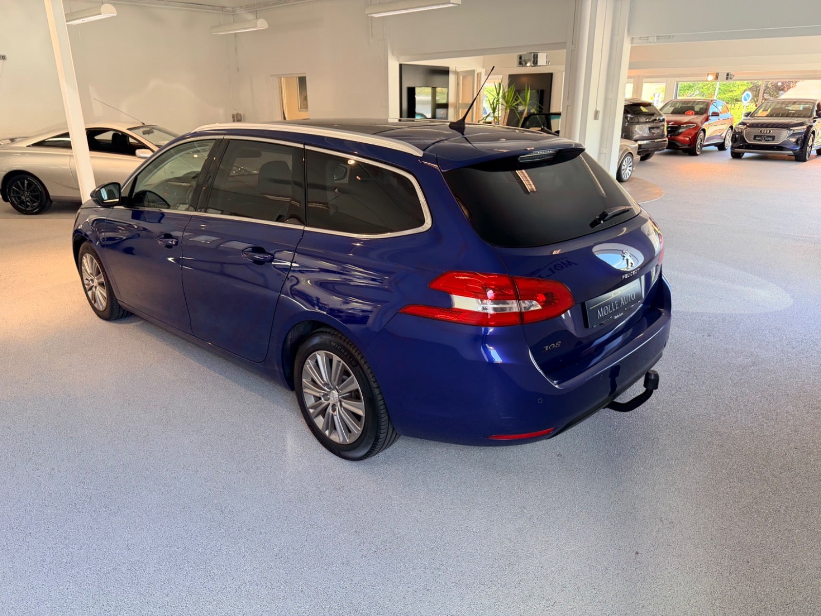 Billede af Peugeot 308 1,5 BlueHDi 130 Selection Sky
