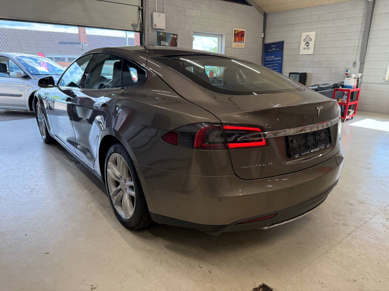 Billede af Tesla Model S  85D