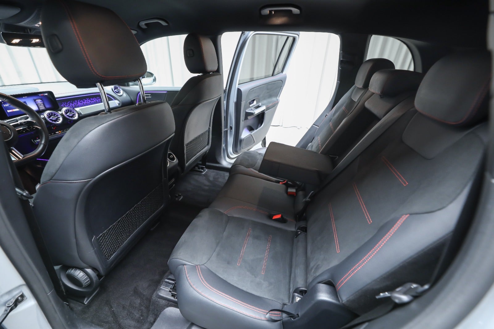 Mercedes-Benz EQB 250+ (5/8)