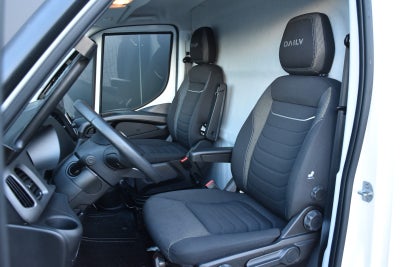 Iveco Daily 35S16 12m³ Van AG8