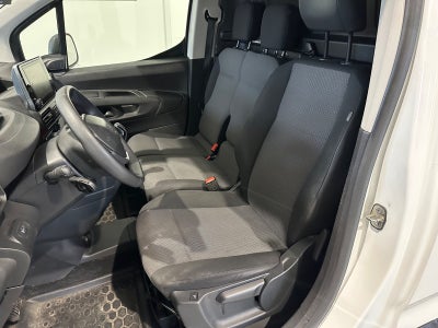 Peugeot Partner BlueHDi 100 L1V1 Plus Van