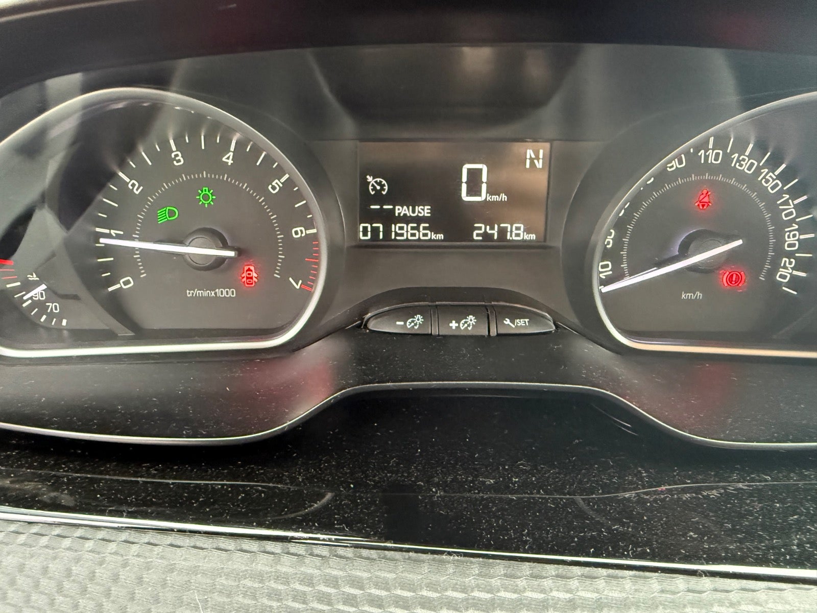 Billede af Peugeot 2008 1,2 e-VTi 82 Active ESG