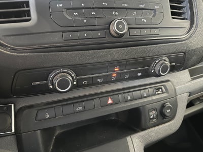 Toyota ProAce D 120 Medium Comfort