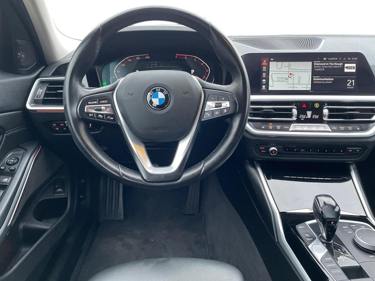 BMW 330i Touring Sport Line aut. billede 9