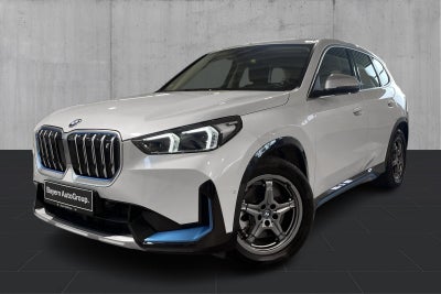 BMW iX1 xDrive30 X-Line