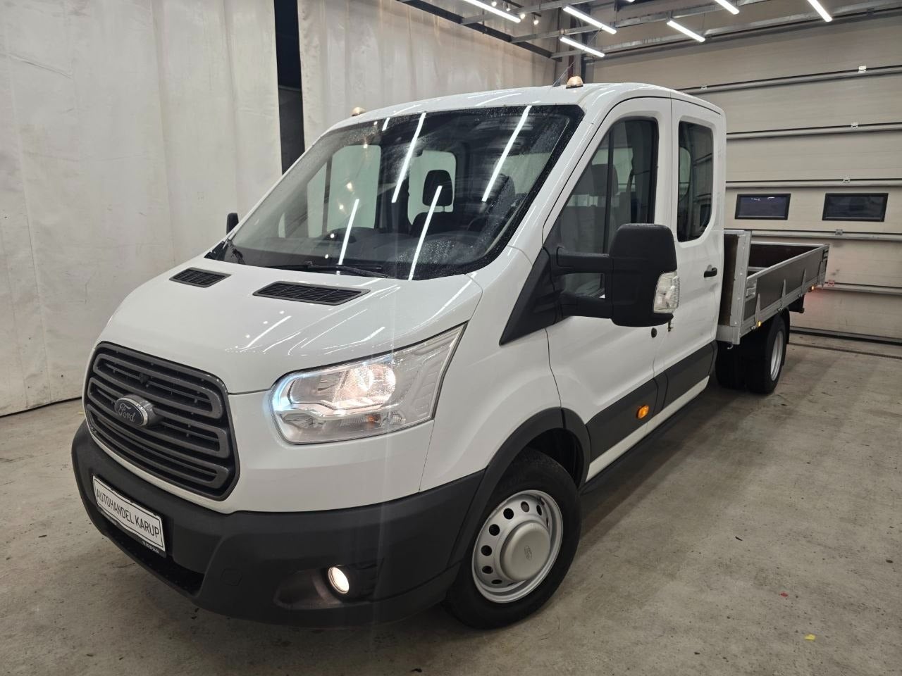 Ford Transit 350 L4 Chassis TDCi 130 Db.Kab Ambiente RWD