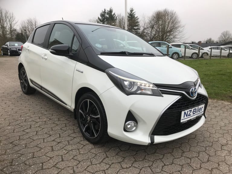 Toyota Yaris Hybrid Pure e-CVT