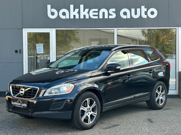 Volvo XC60 D5 215 Summum aut. AWD